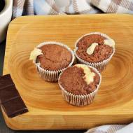 Muffiny czekoladowe z serkiem mascarpone