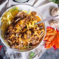 Strogonow z wołowiną i grzybami / Beef and mushroom stroganoff