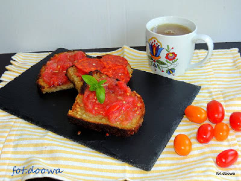 Pan con tomate czyli hiszpańska kanapka z pomidorami