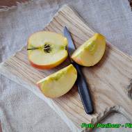 Nalewka pestkówka ( z pestek jabłek ).