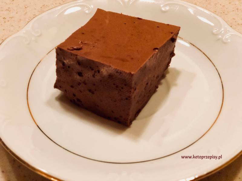 Budyń czekoladowo-truskawkowy (keto, LCHF, paleo, optymalna, bez glutenu/laktozy/cukru)