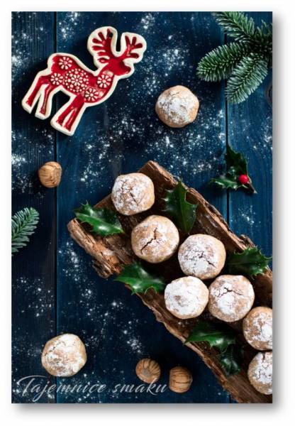 Dolcetti Alle Nocciole – świąteczne ciasteczka orzechowe z mąką kasztanową