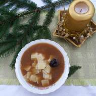 Tradycyjna wigilijna zupa grzybowa