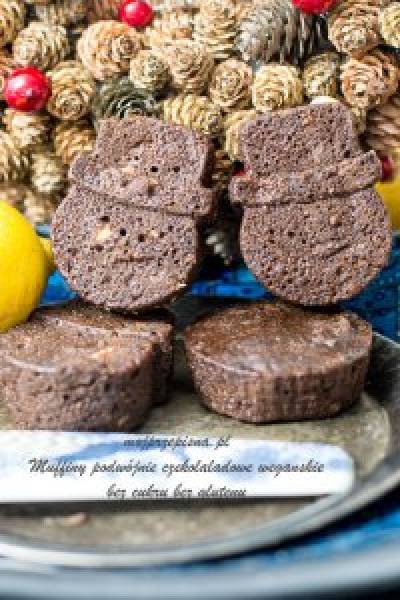 Muffiny podwójnie czekoladowe (wegańskie, bez cukru, bez glutenu)