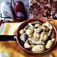 Delikatne, włoskie kluseczki w sosie borowikowym