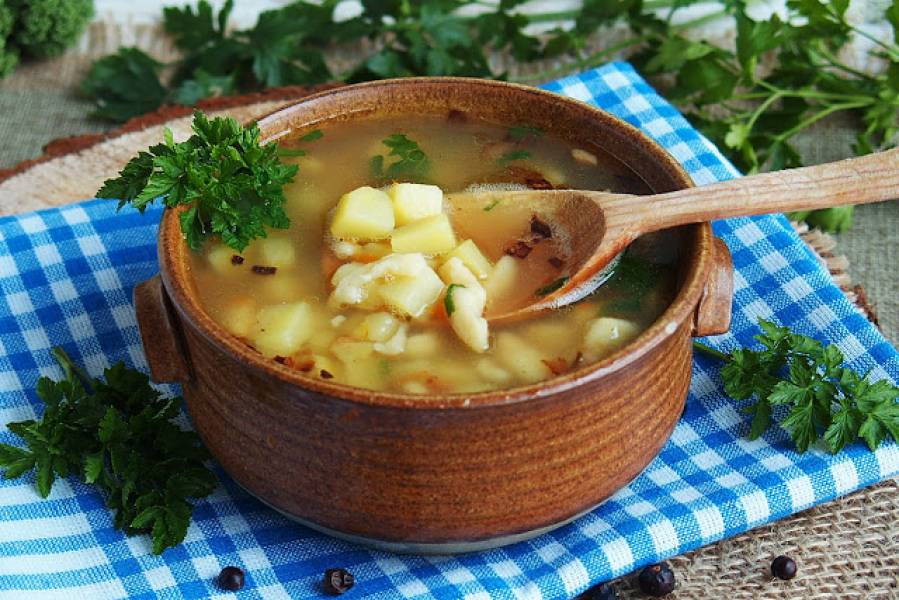 ZUPA ZIEMNIACZANA Z ZACIERKAMI - poczciwa kartoflanka z sokiem z kiszonych ogórków