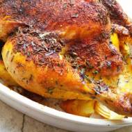 Kurczak pieczony w maśle, tymianku i estragonie, nadziewany cytryną, cebulą i czosnkiem
