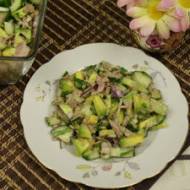 Sałatka z awokado i tuńczyka – prosta smaczna i zdrowa