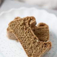 Ciasto biszkoptowe z mąką dyniową