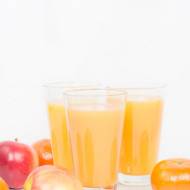 Egzotyczny pomarańcz – sok z mango, mandarynką i marchewką
