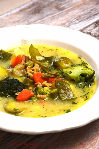Warzywna zupa z cielęciną