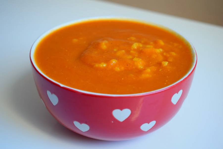 Zupa pomidorowa - z pomidorów z puszki, z ryżem, najlepsza! :)
