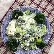 Brokuły i feta czyli przepis na pyszną sałatkę