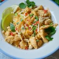 Makaron Pad Thai z kurczakiem i tofu