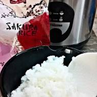 Ryż do sushi i test garnka do gotowania ryżu