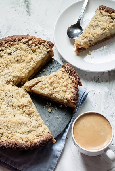 Ciasto ala tarta z jabłkiem i kruszonką