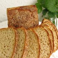 Żytni chleb z semoliną