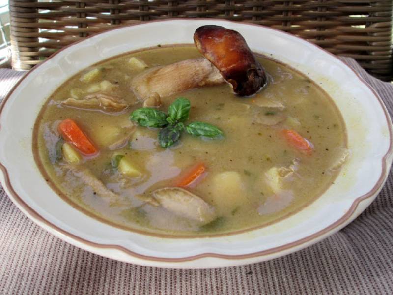 Wiejska zupa grzybowa