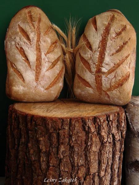 Liść, orkiszowy chleb dekoracyjny