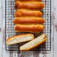 Bułki do hot dogów stylu New England – wytrzymałe, miękkie i puszyste