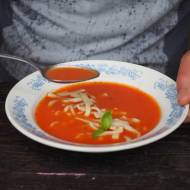 Idealna zupa pomidorowa. Przepis krok po kroku.
