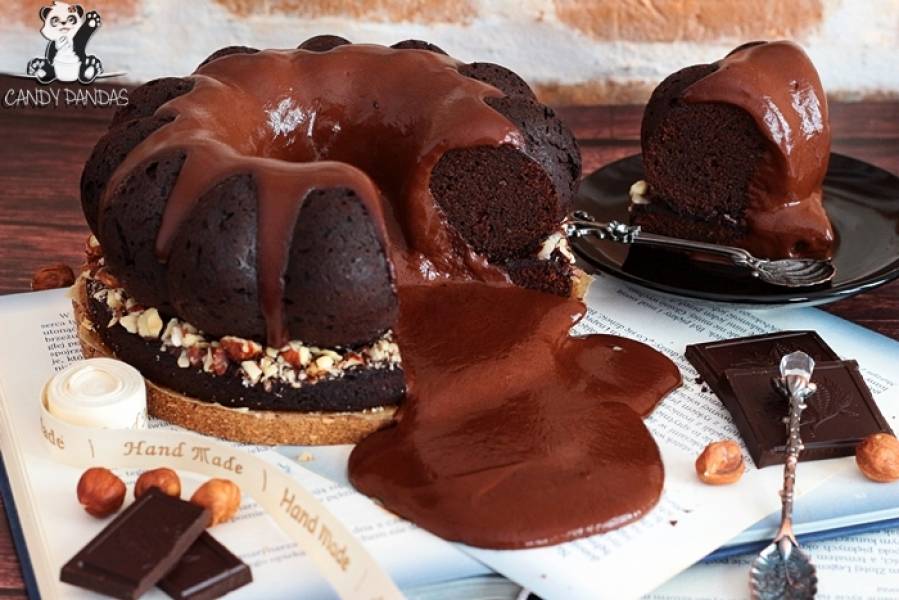 Wegańskie mocno kakaowe ciasto z czekoladową lawą (wegańskie, bez glutenu, białego cukru, laktozy)