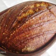 Chleb na suszonym zakwasie z płatkami owsianymi i reaktywacja suszonego zakwasu
