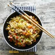 Kurczak z woka z ryżem i warzywami