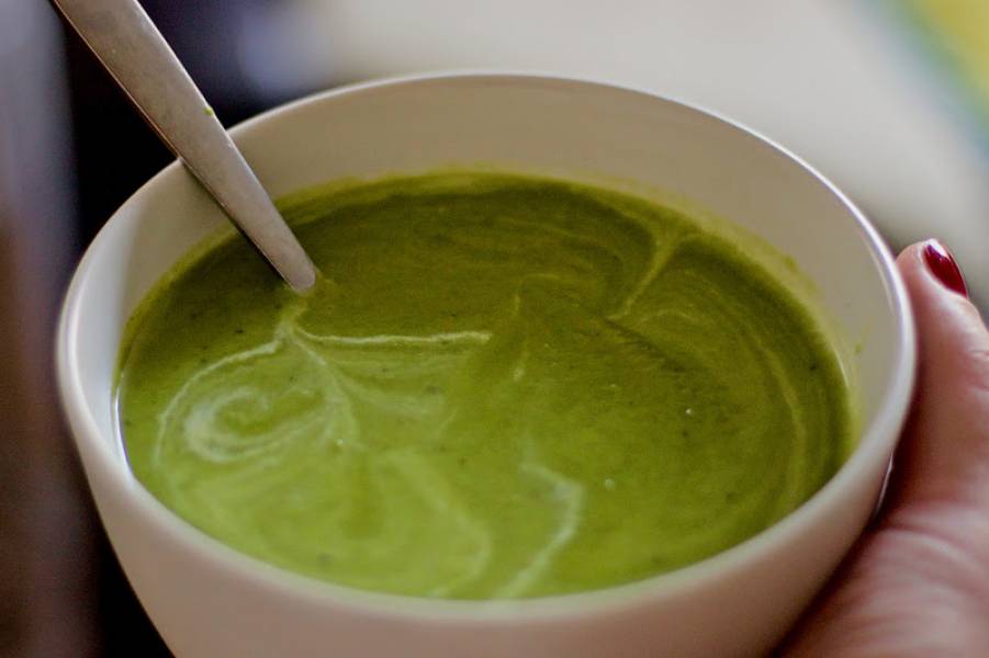 Zupa krem z zielonego groszku - łatwiej i szybciej się nie da