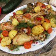 Pałki z kurczaka pieczone z warzywami