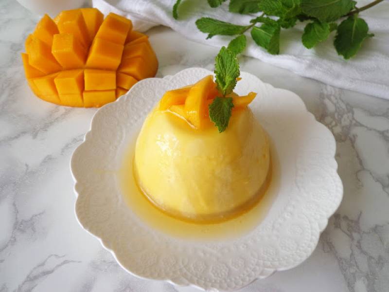 Panna cotta z mango (Panna cotta al mango)