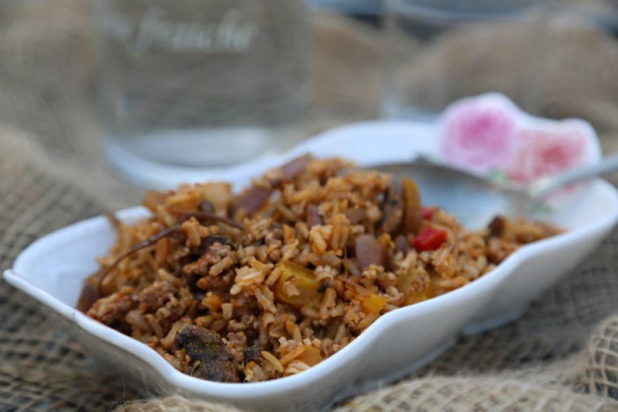 Zapiekanka  z ryżem warzywami i mięsem