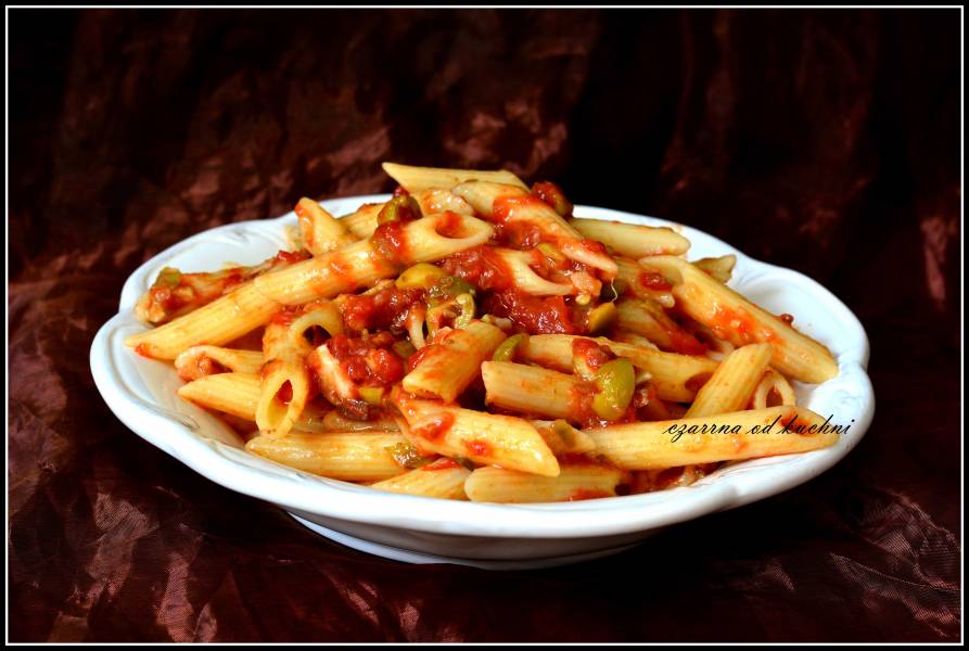 Penne puttanesca