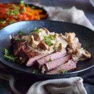 Szybki stek z sosem kurkowym / Easy steak with chanterelle sauce