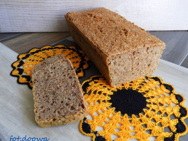 Chleb pszenno - jęczmienny na zakwasie pszennym z pieprzem syczuańskim