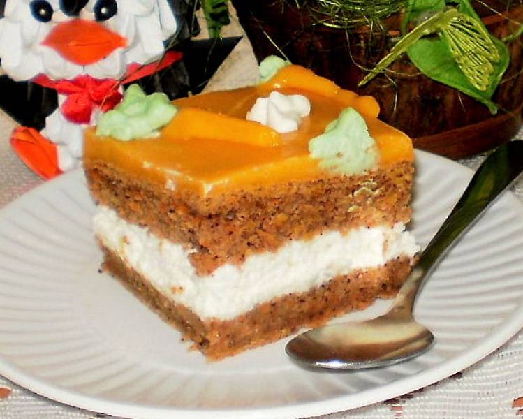 Ciasto marchewkowe z kremem mascarpone i marchewkowym budyniem