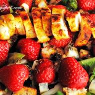Sałatka z kurczakiem i truskawkami / Salad with chicken and strawberries