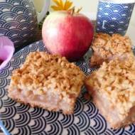 Szarlotka – ciasto z jabłkami i cynamonem