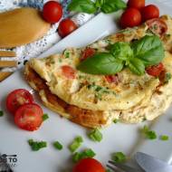 OMLET JAJECZNY NA ŚNIADANIE