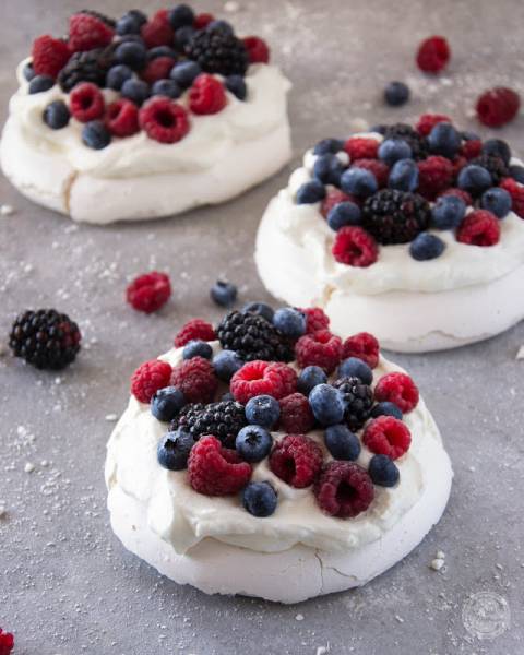 Wegańska Pavlova