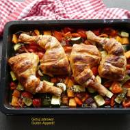 Udka kurczaka z warzywami - obiad z piekarnika