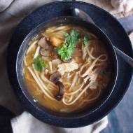 Kapuśniak w stylu orientalnym / Asian style cabbage soup