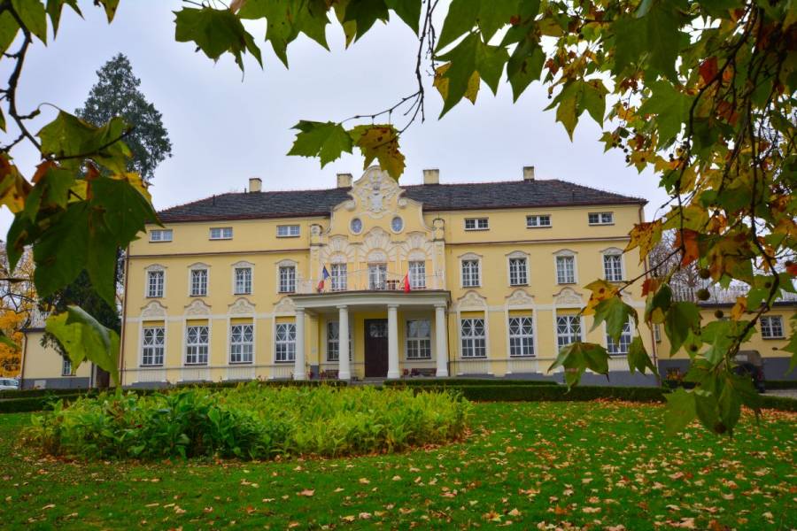 Pałac Witaszyce i Muzeum Dwóch Imperiów