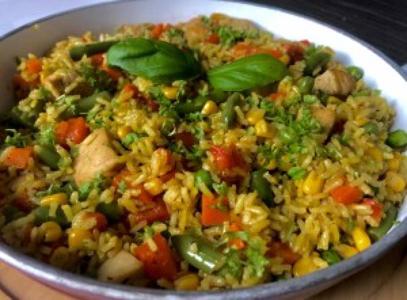 Indyk z ryżem i warzywami – pyszny obiad w 30 minut!
