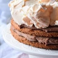 Tort orzechowo-czekoladowy z bezą