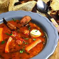 Zupa pomidorowa z grzybami i ryżem