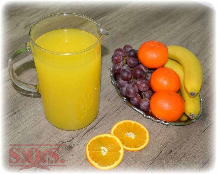 Domowy napój pomarańczowy