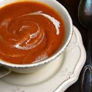 Zupa krem z kapusty i pomidorów