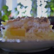 Lekkie ciasto ananasowe