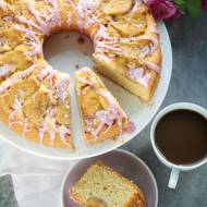 Babka z kaki i lukrem malinowym